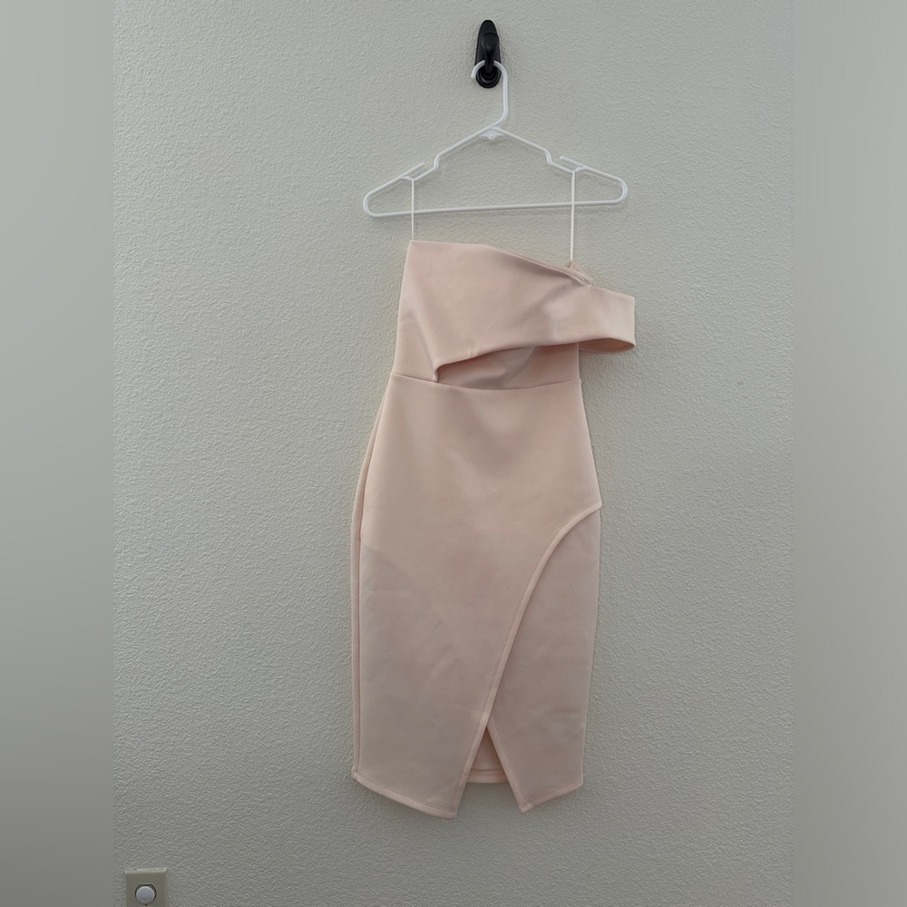 ASOS Pale Pink Off Shoulder One Shoulder Wedding Guest Cocktail Dress Formal 4
